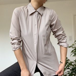 ⚡️3/$30⚡️Funky Button Down Shirt